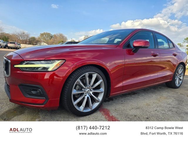 2019 VOLVO S60