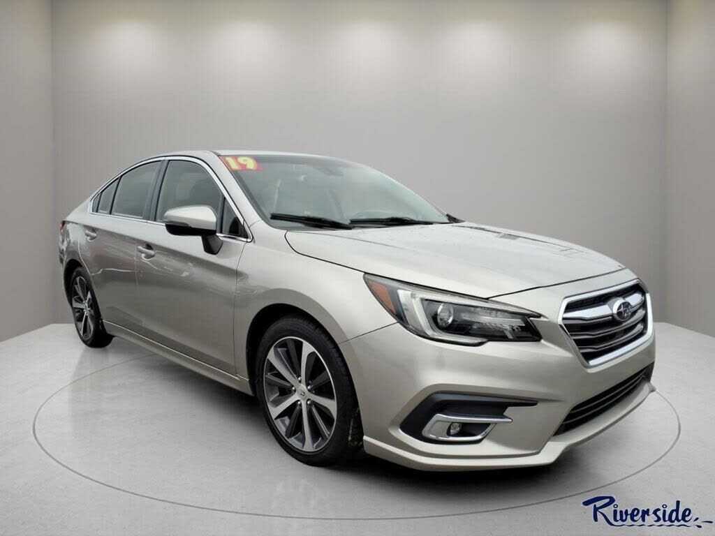2019 SUBARU Legacy