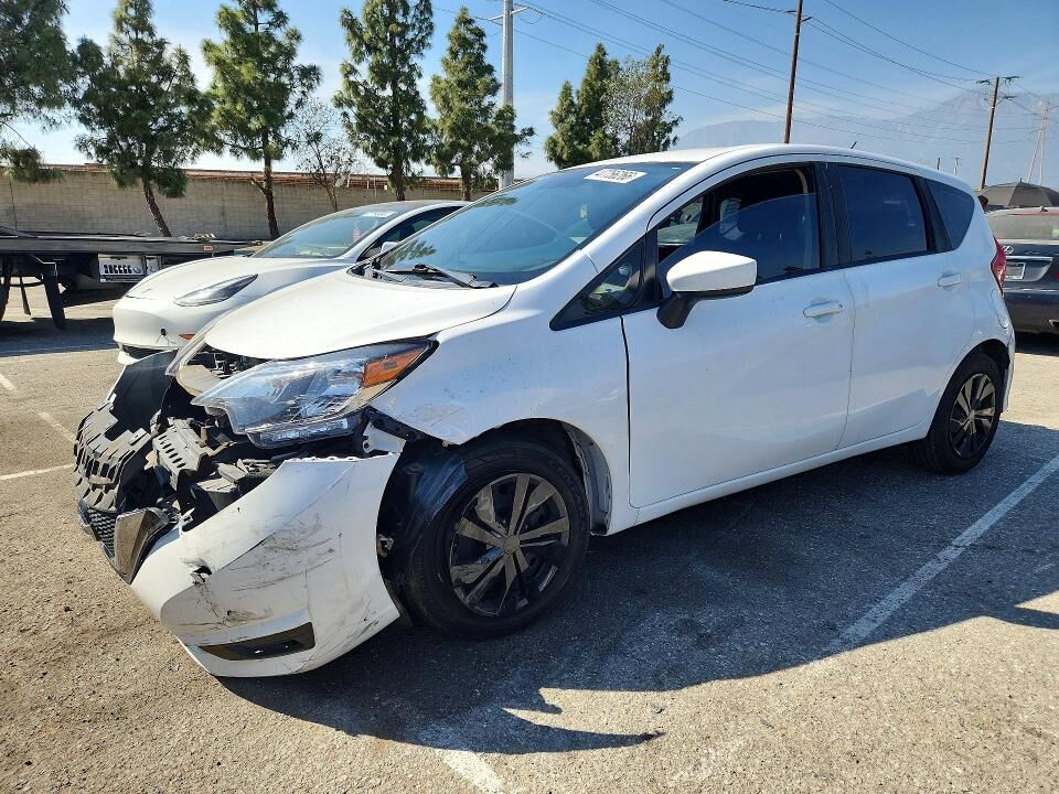2019 NISSAN Versa