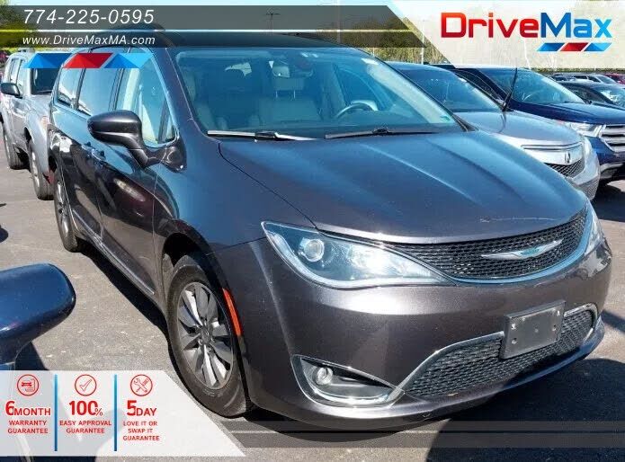 2020 CHRYSLER Pacifica