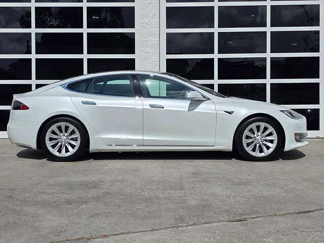2019 TESLA Model S