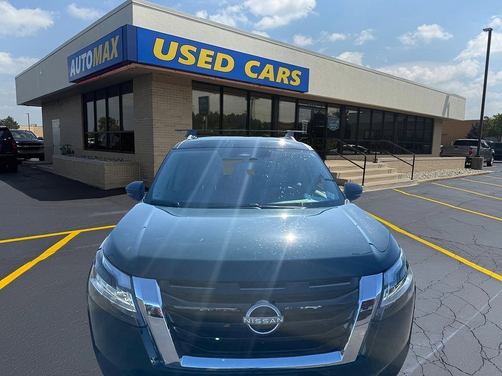 2023 NISSAN Pathfinder