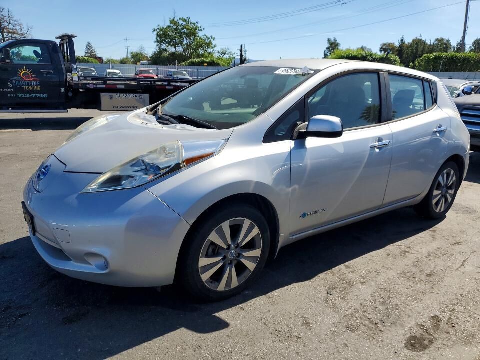 2013 NISSAN Leaf