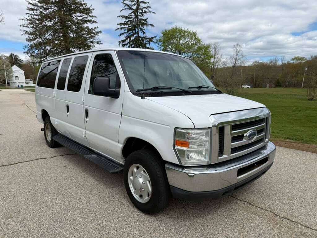 2014 FORD E-350