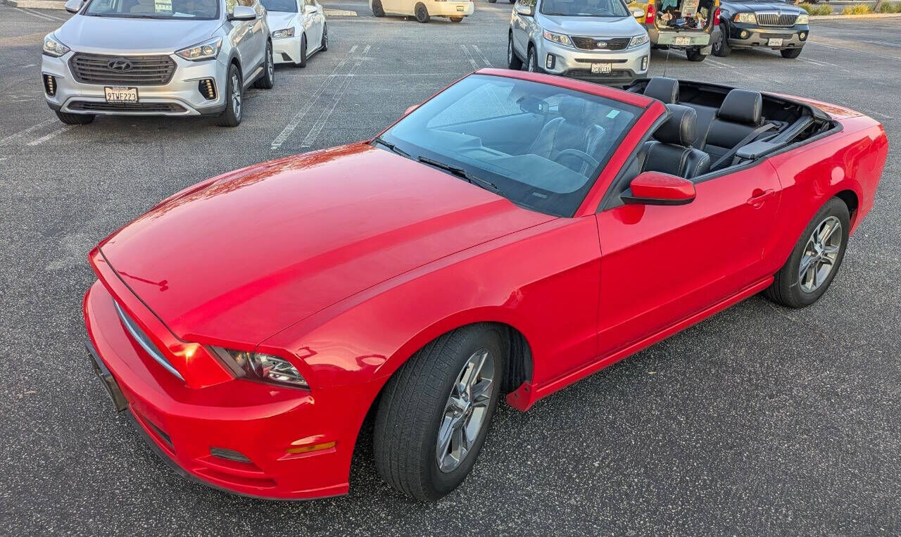2014 FORD Mustang