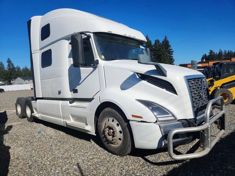 2019 VOLVO TRUCK VNL