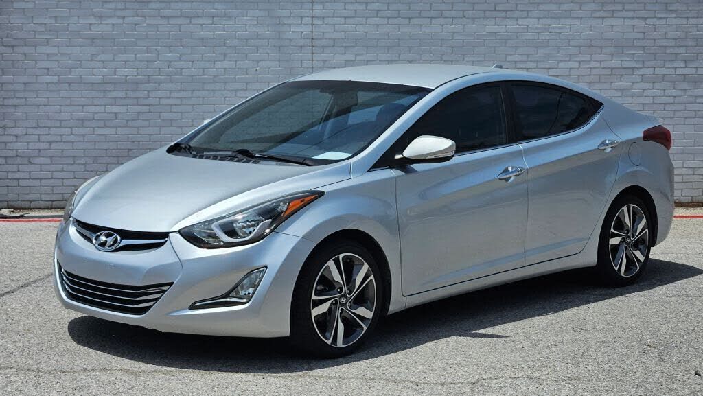 2016 HYUNDAI Elantra
