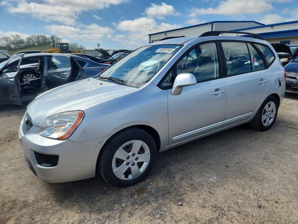 2009 KIA Rondo