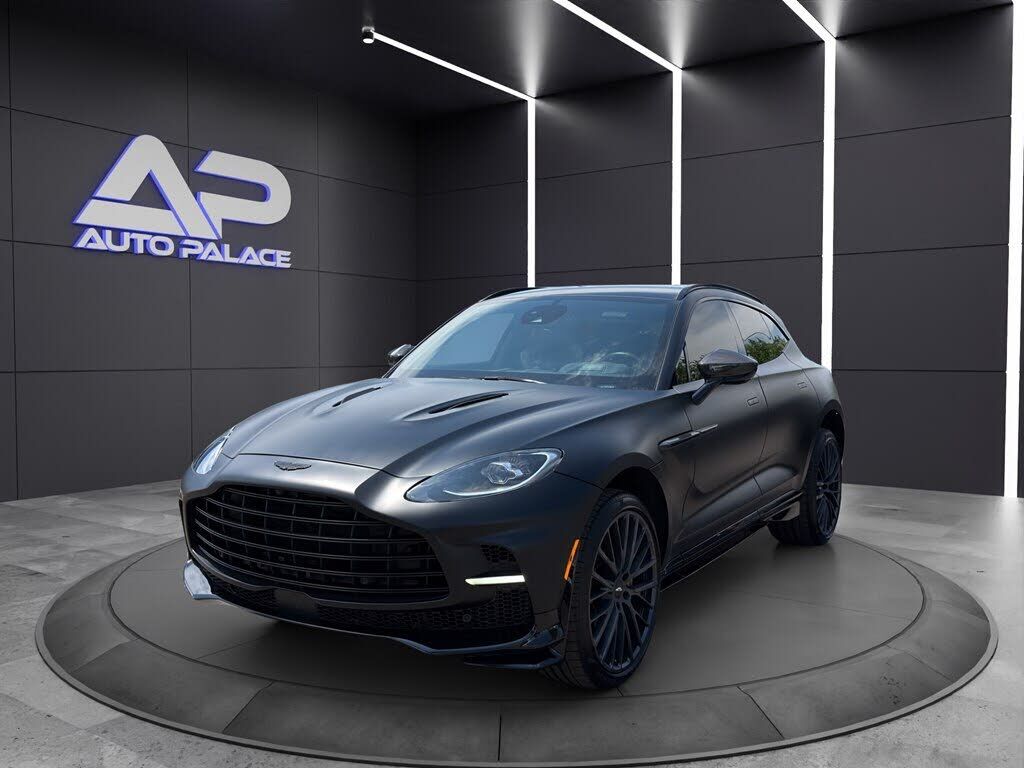 2023 ASTON MARTIN DBX