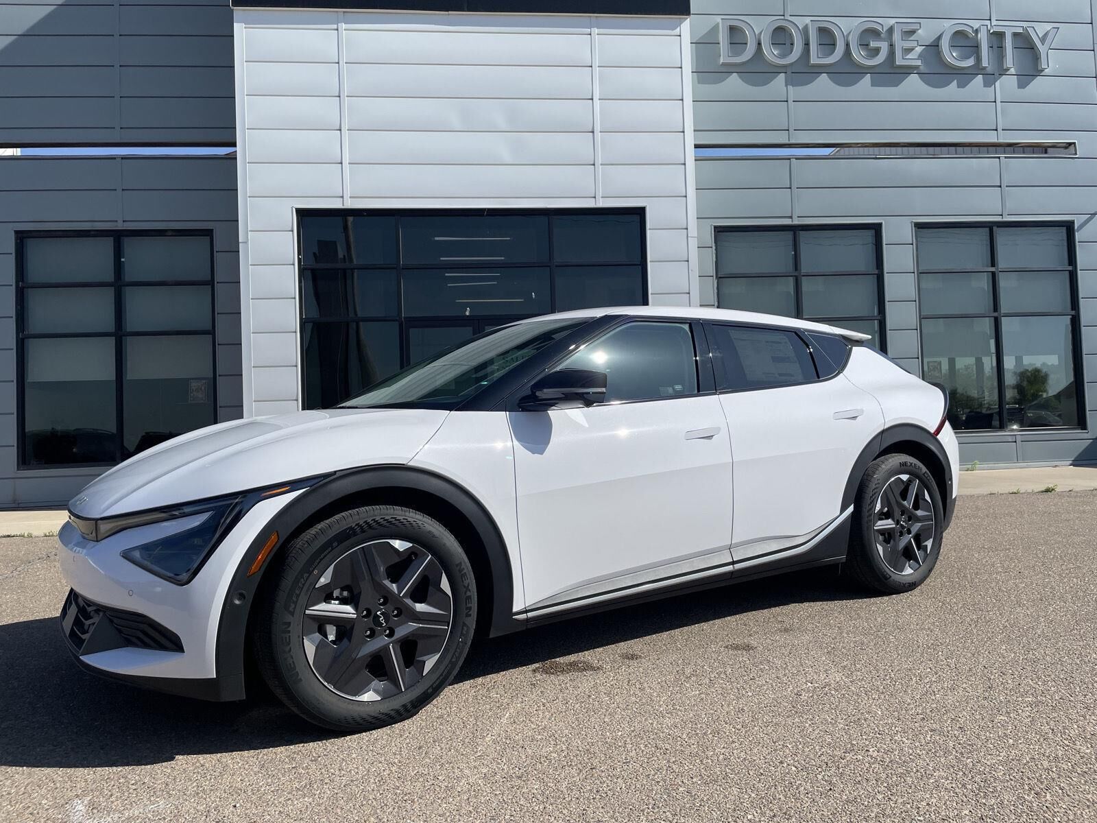 2025 KIA EV6