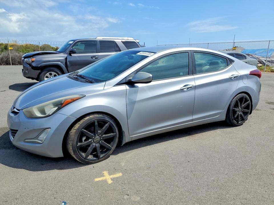 2015 HYUNDAI Elantra