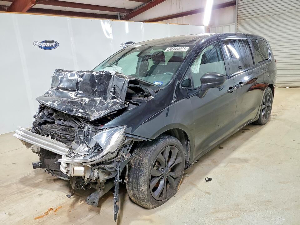 2018 CHRYSLER Pacifica