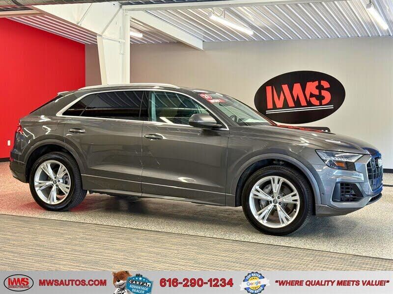 2021 AUDI Q8