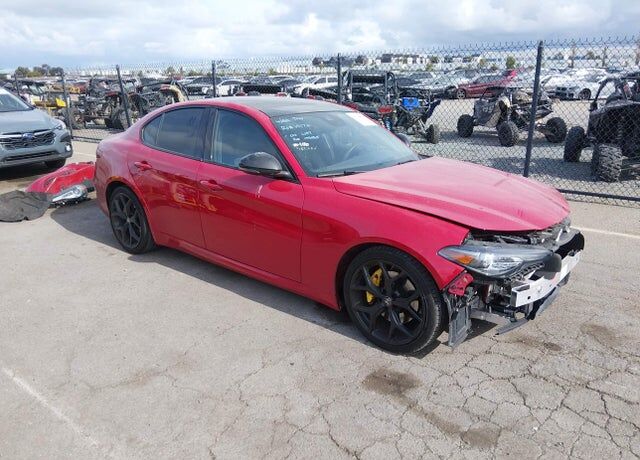 2020 ALFA ROMEO Giulia