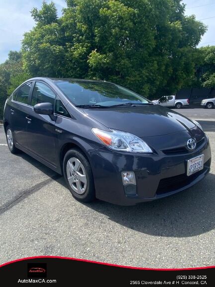 2011 TOYOTA PRIUS