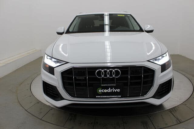 2022 Audi Q8