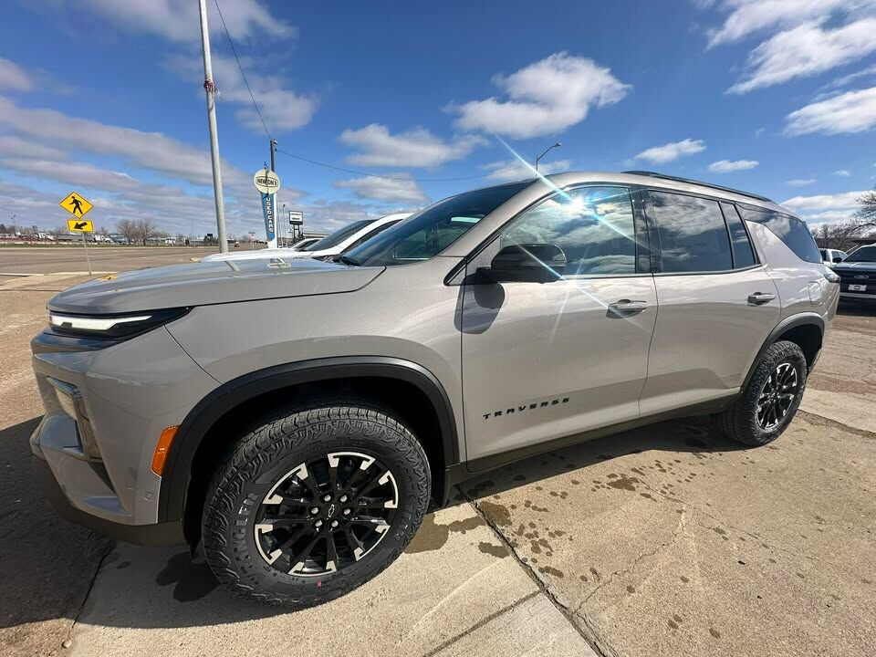 2026 CHEVROLET Traverse