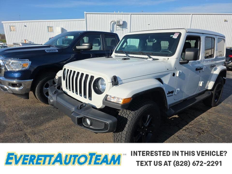 2022 JEEP Wrangler