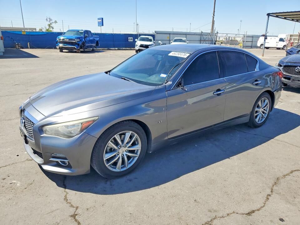 2014 INFINITI Q50