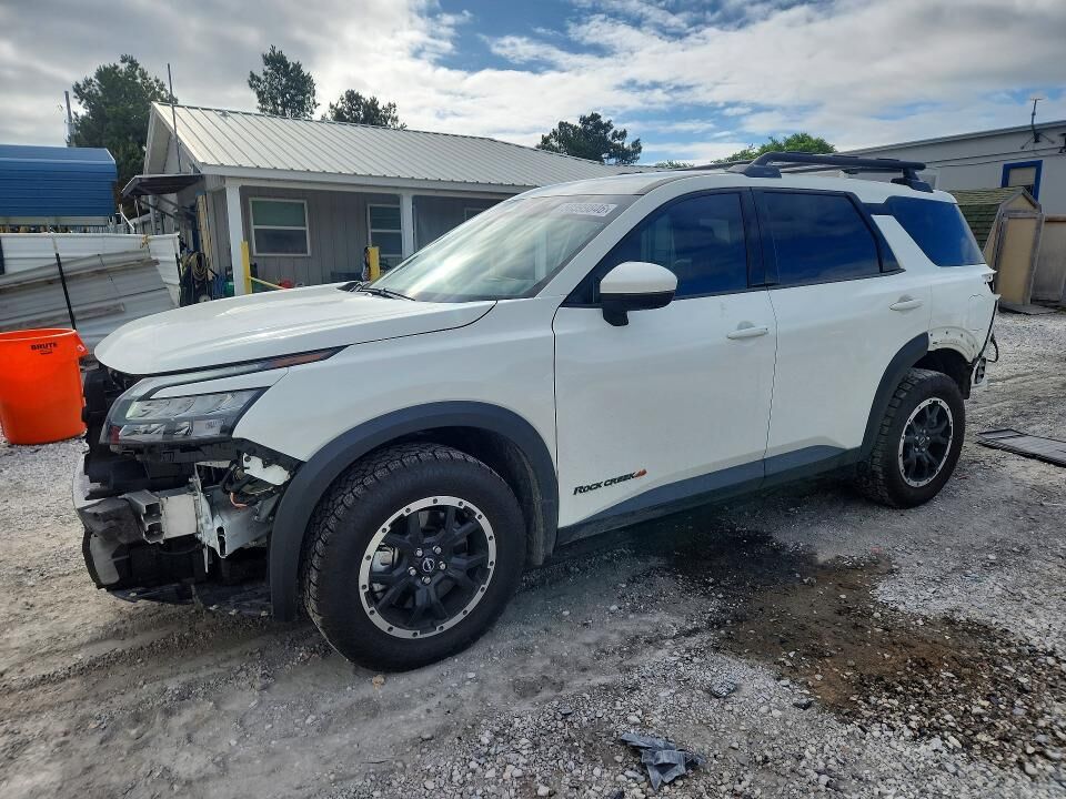 2025 NISSAN Pathfinder