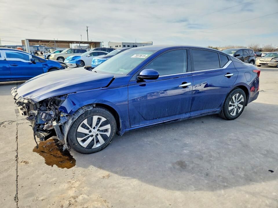 2020 NISSAN Altima