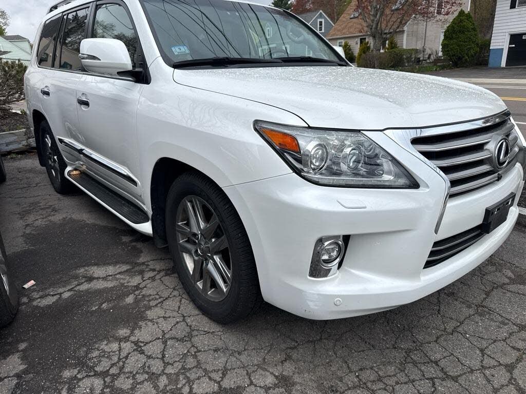 2015 LEXUS LX