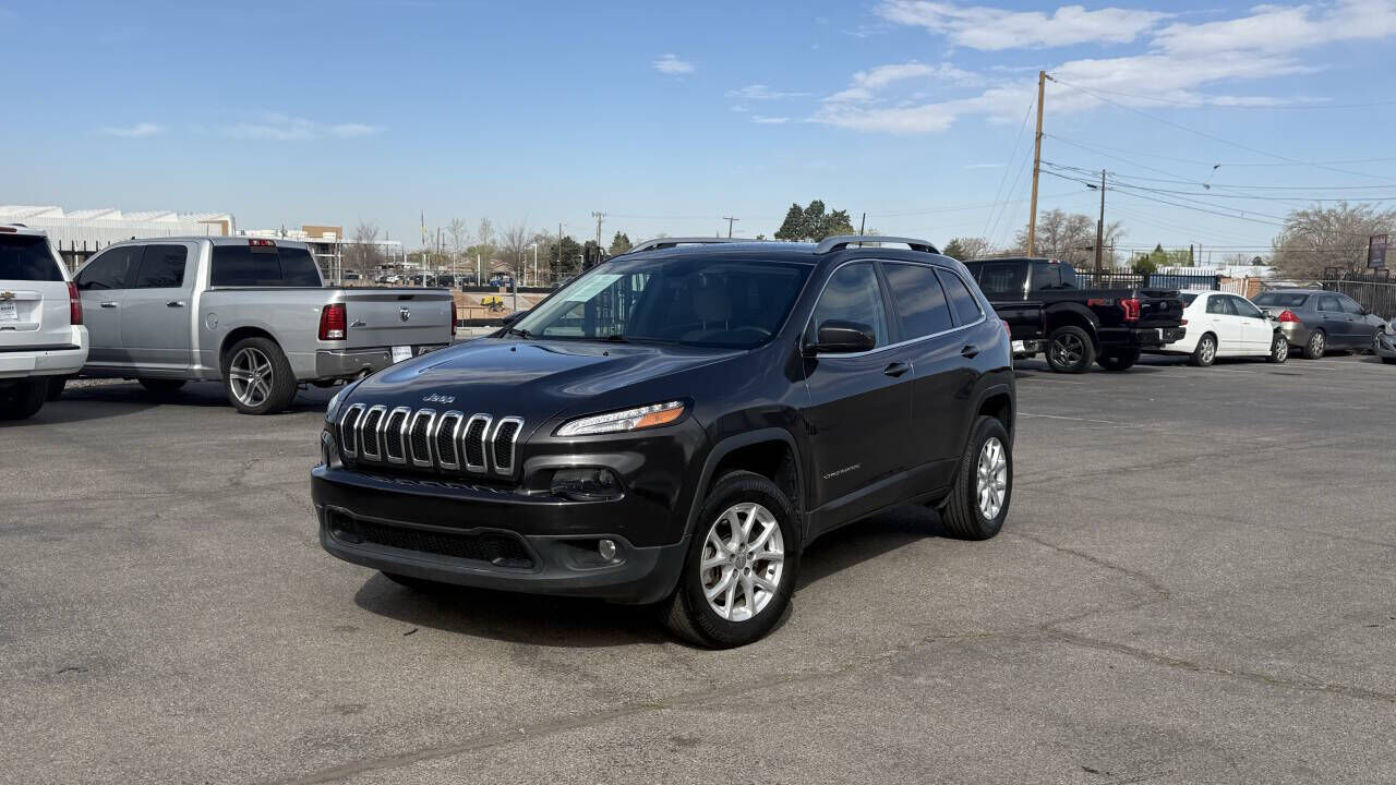 2017 JEEP Cherokee