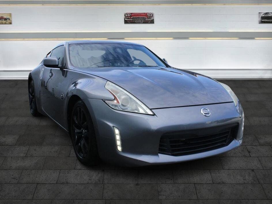 2016 NISSAN 370Z