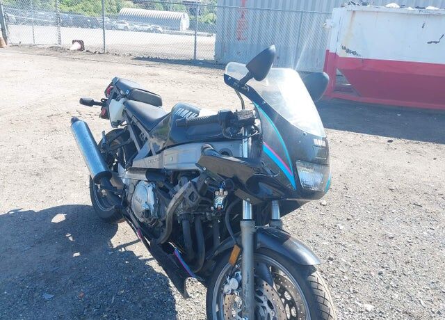1992 YAMAHA FZR600