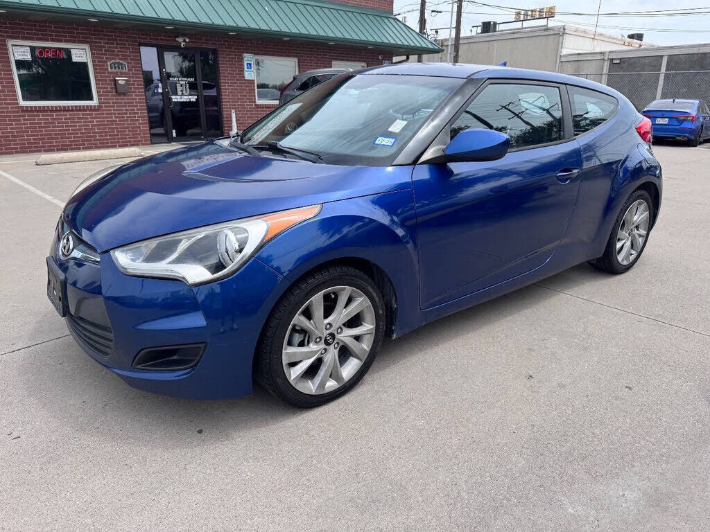 2016 HYUNDAI Veloster