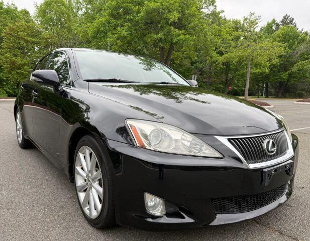 2010 LEXUS IS