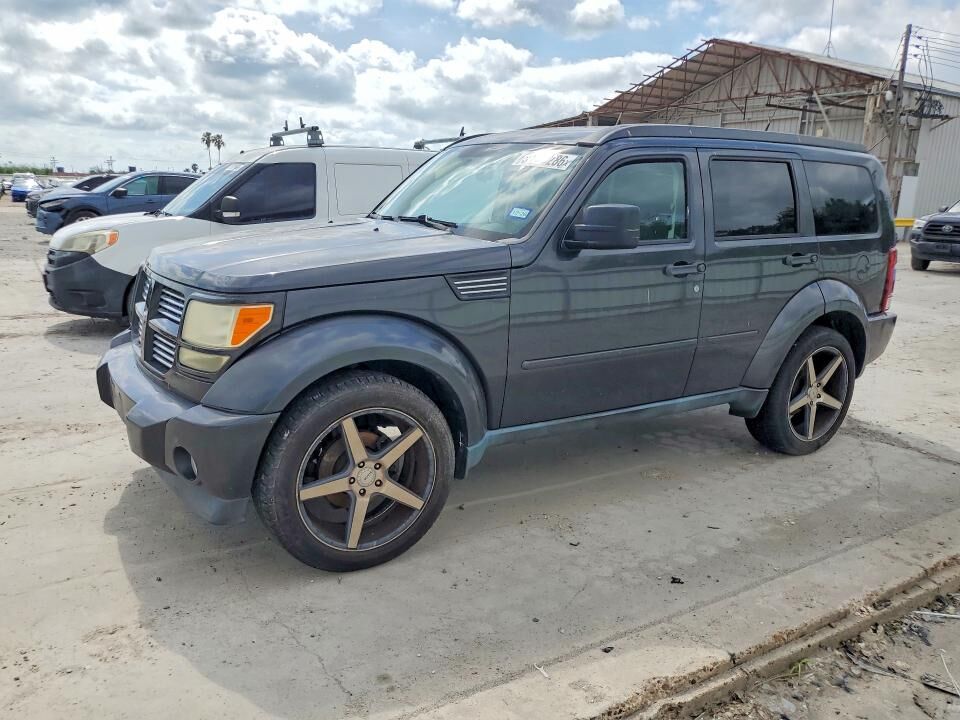 2011 DODGE Nitro