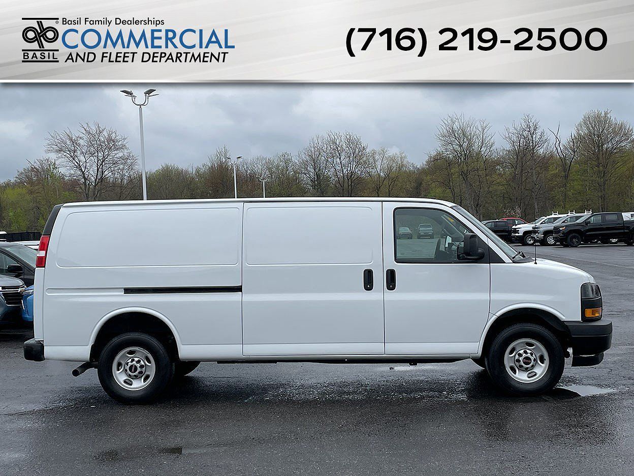 2024 GMC Savana