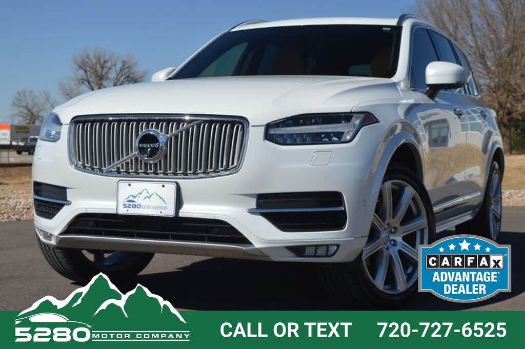 2017 VOLVO XC90