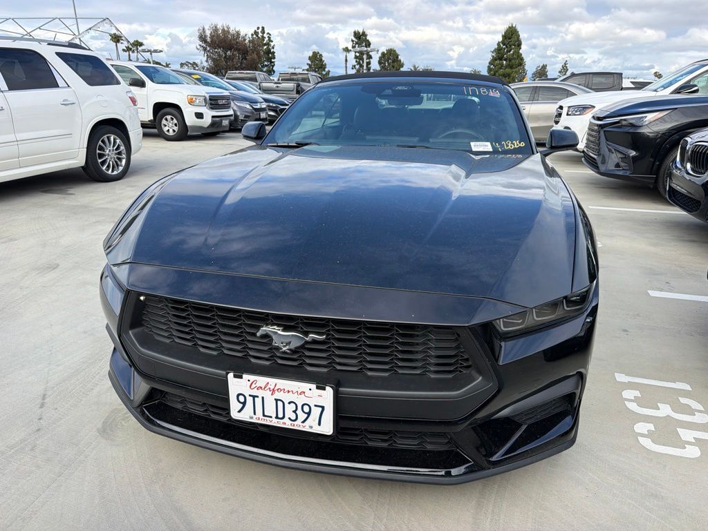 2025 FORD Mustang