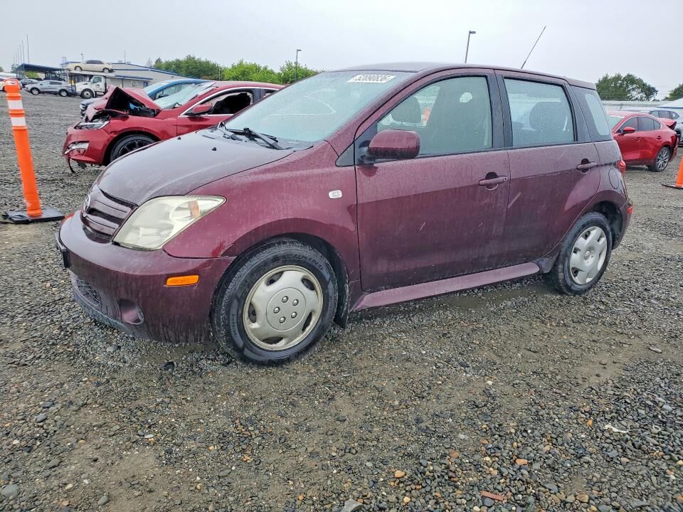 2004 TOYOTA SCION