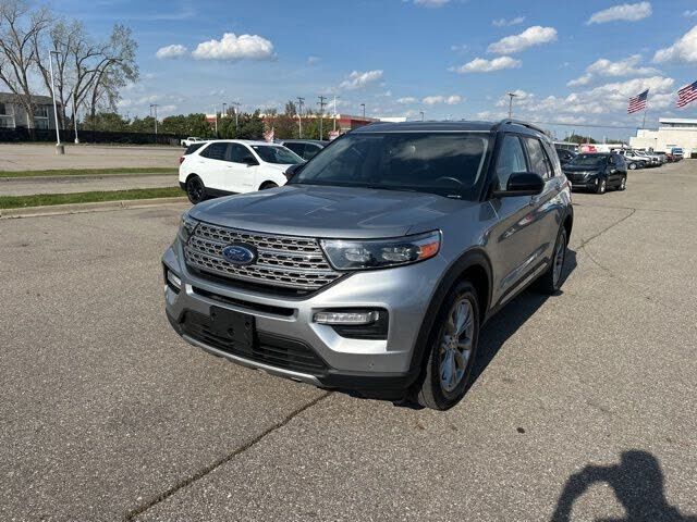 2023 FORD Explorer