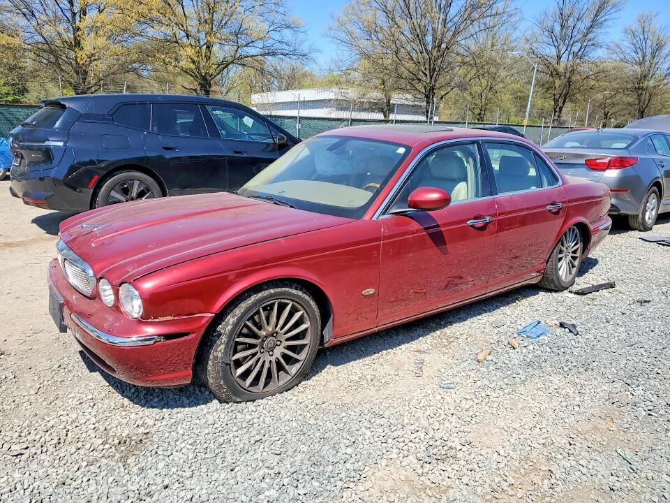 2006 JAGUAR XJ