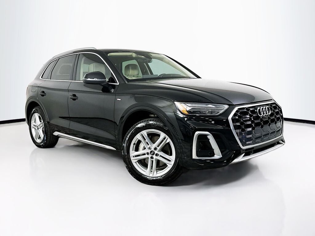 2024 AUDI Q5 e