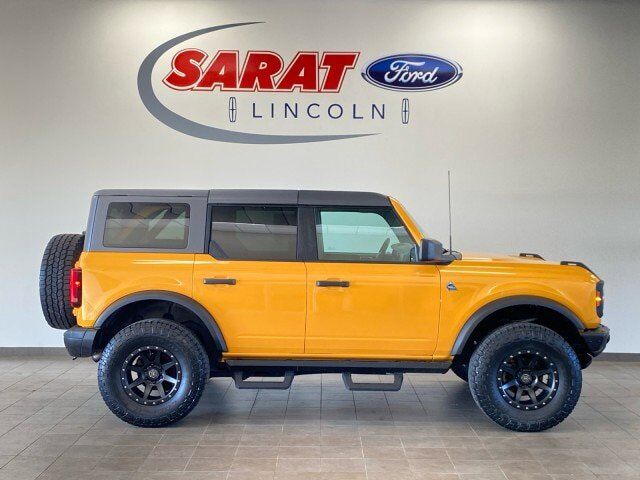 2021 FORD Bronco