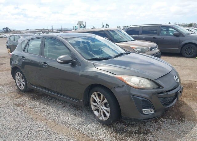 2010 MAZDA Mazda3