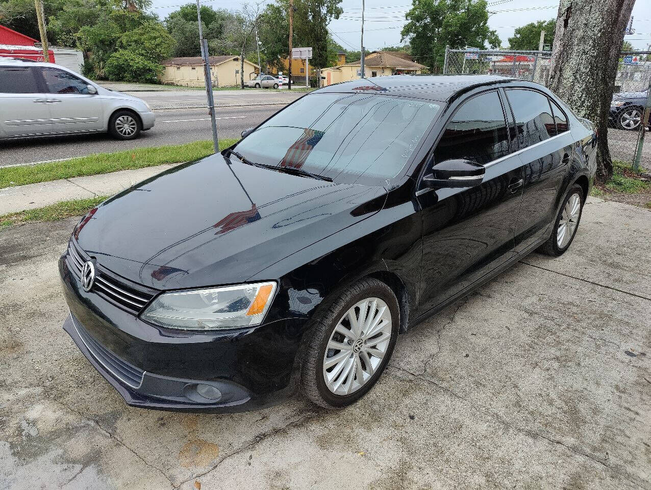 2011 VOLKSWAGEN Jetta