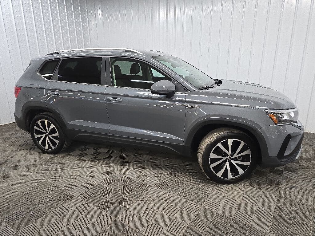 2022 VOLKSWAGEN Taos