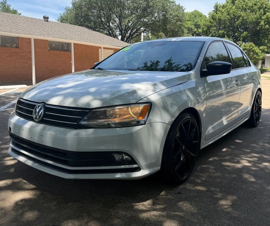 2016 VOLKSWAGEN Jetta