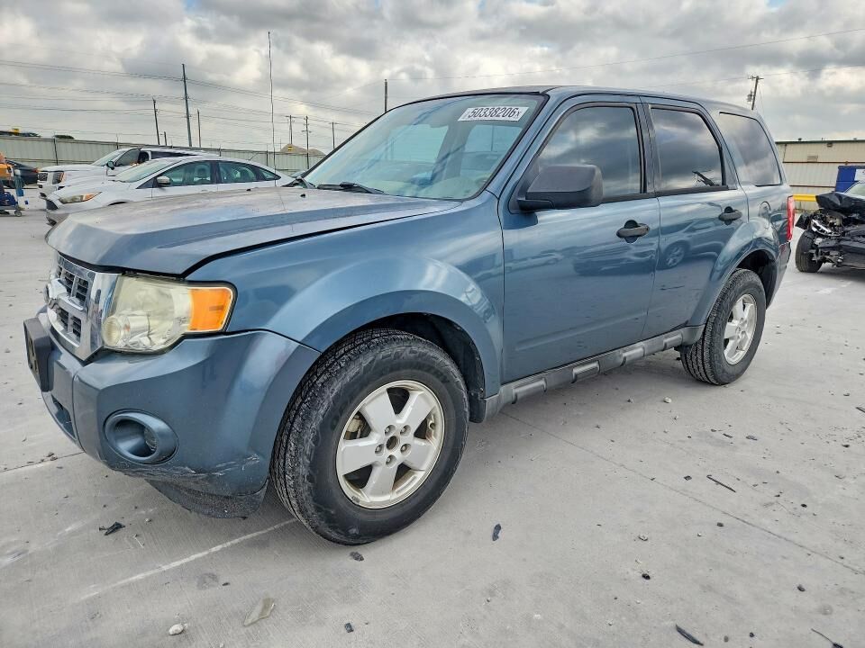 2011 FORD Escape