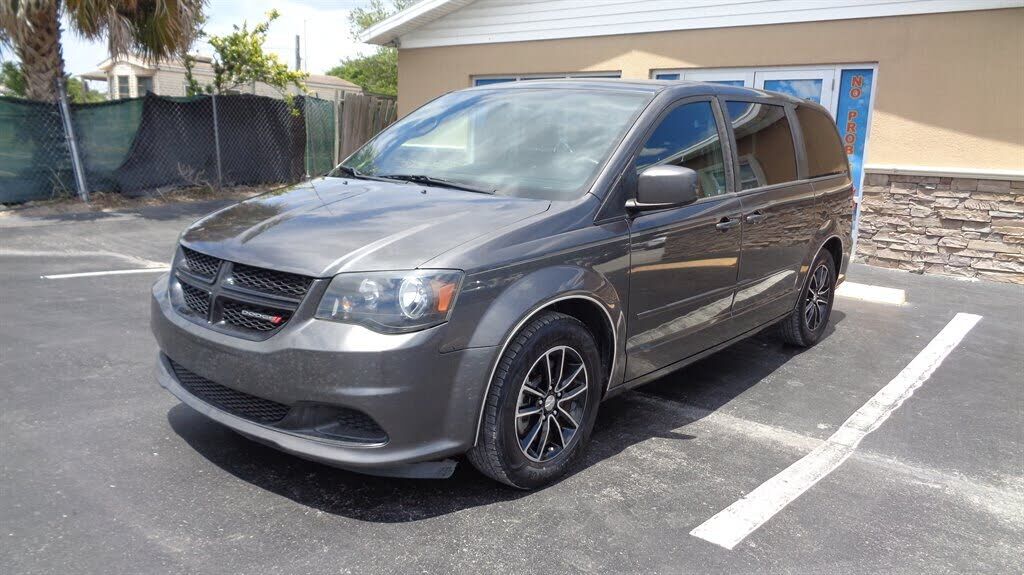 2017 DODGE Grand Caravan