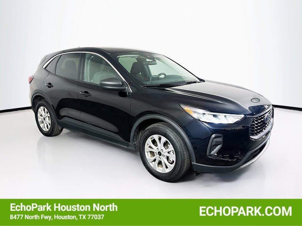 2024 FORD Escape