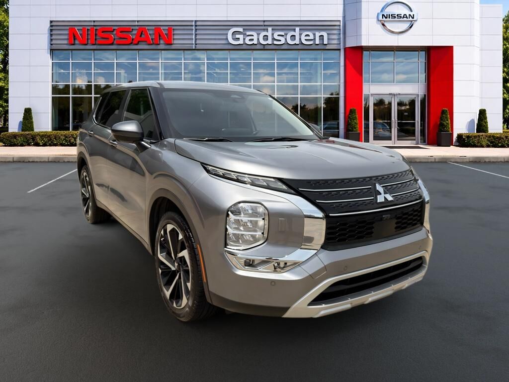 2022 MITSUBISHI Outlander