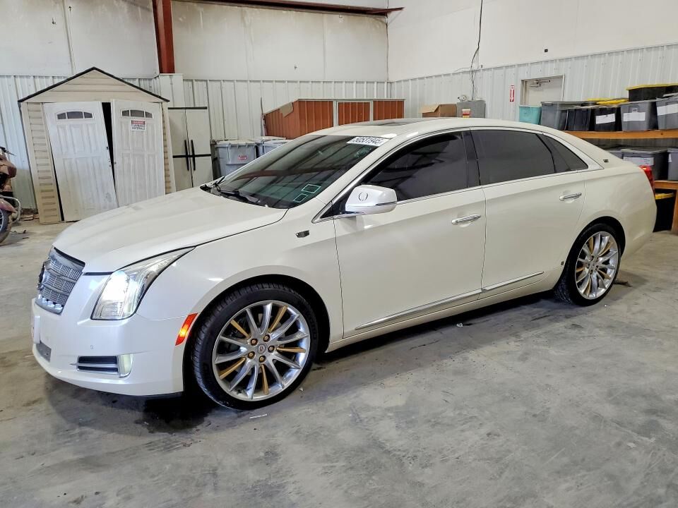 2013 CADILLAC XTS