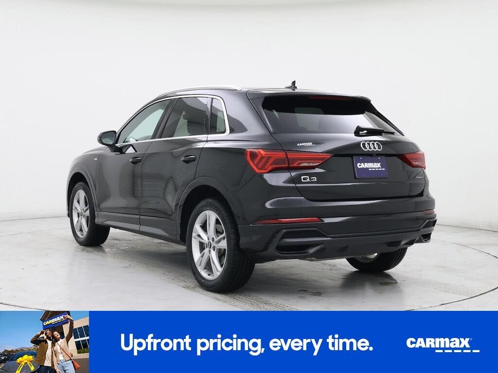 2022 Audi Q3